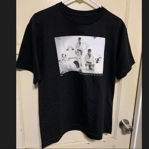 Rvca mendes bro’s tee shirt